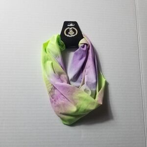 NWT QUEEN BEE TIE DYE MULTI USE SEALED BANDANA